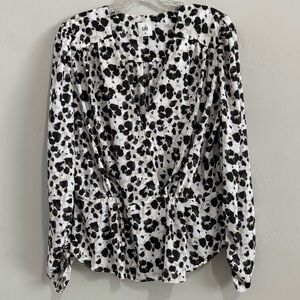Women's Cabi Rosette Blouse #5898, leopard print, Long Sleeve. Sz Medium